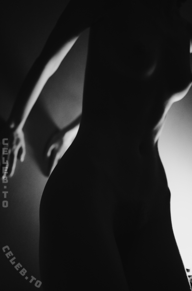omletik007 nude photo 5