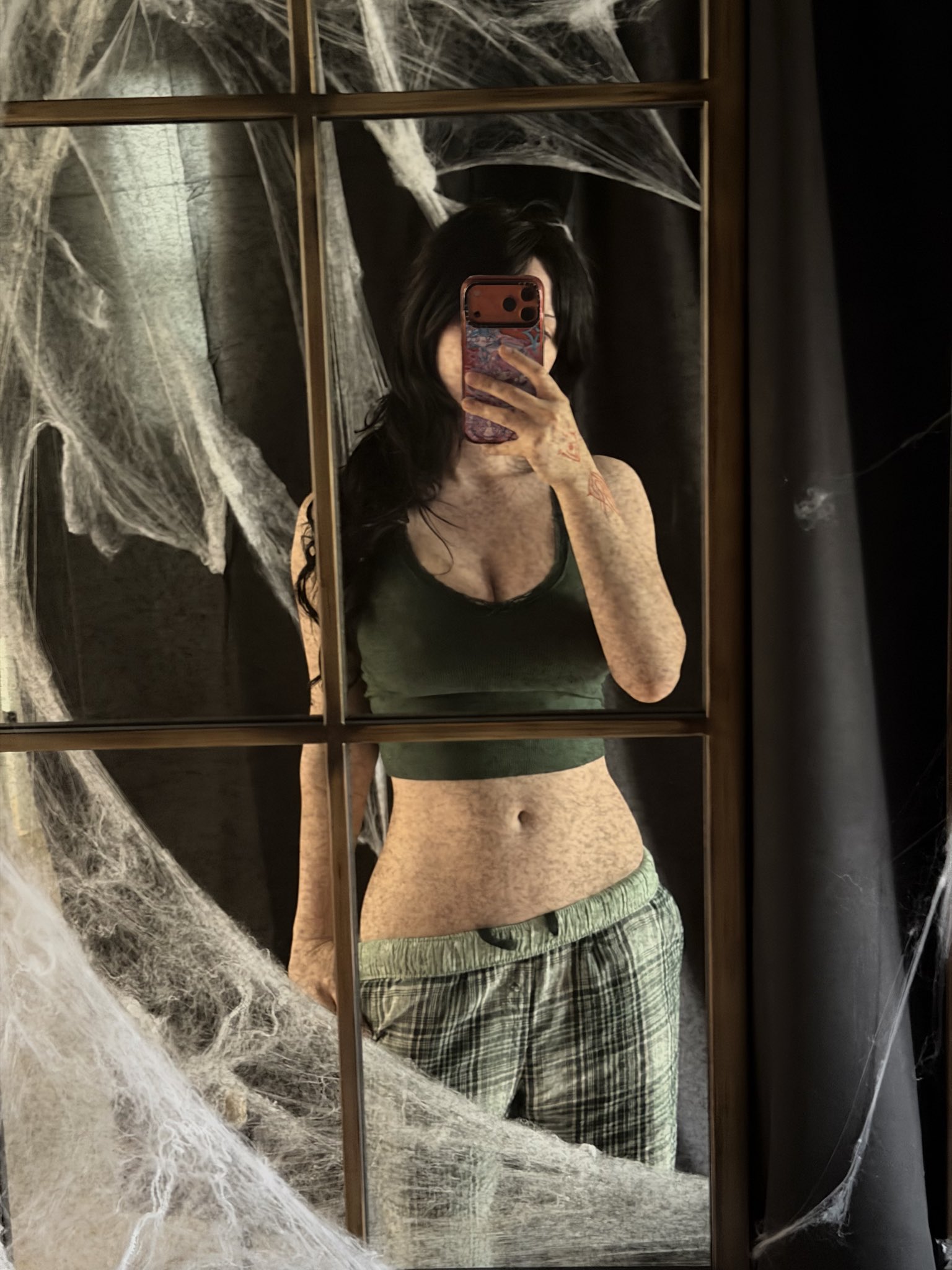 onisuna nude photo 1