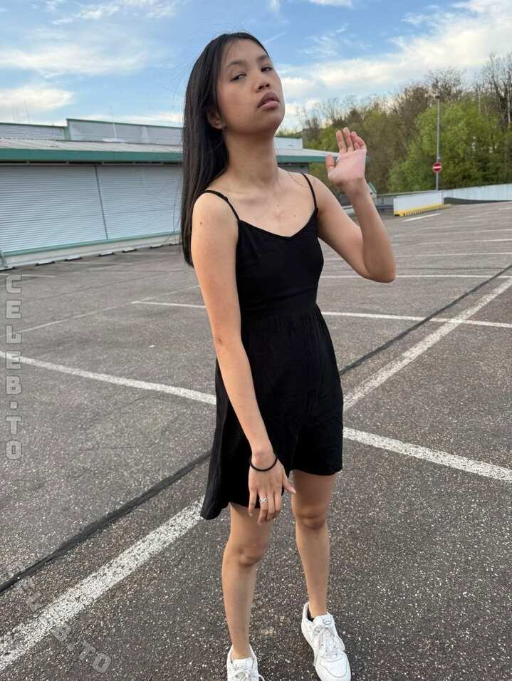 only.joy nude photo 2