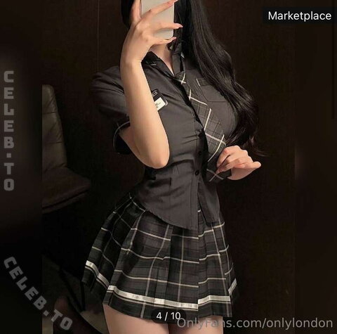 onlylondon nude photo 14