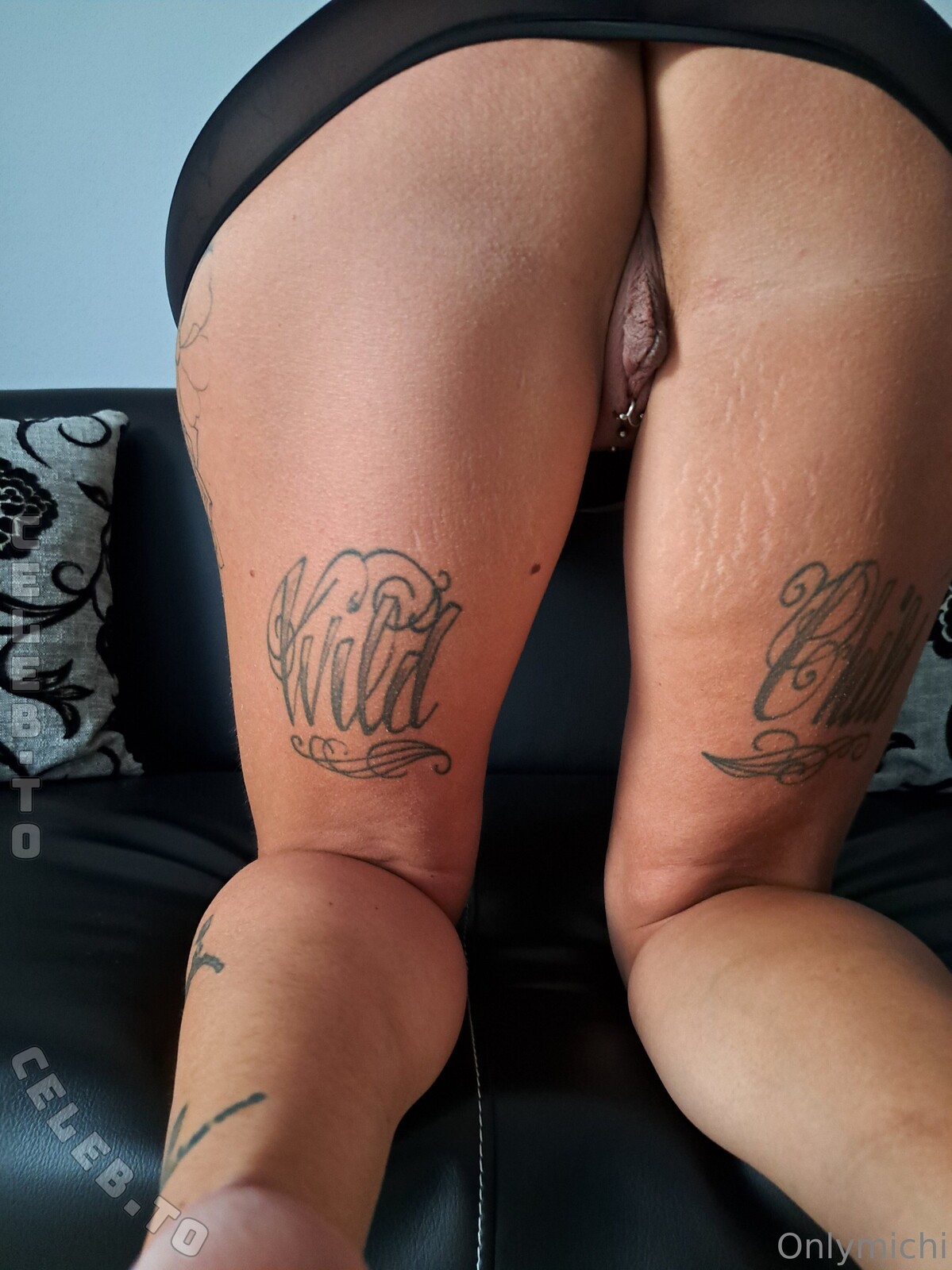 Onlymichi nude photo 10
