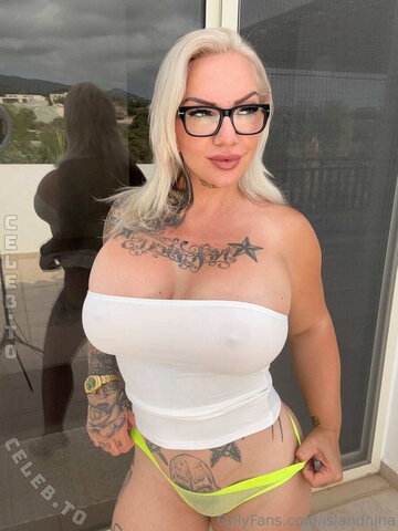 ONLYNINA nude photo 4