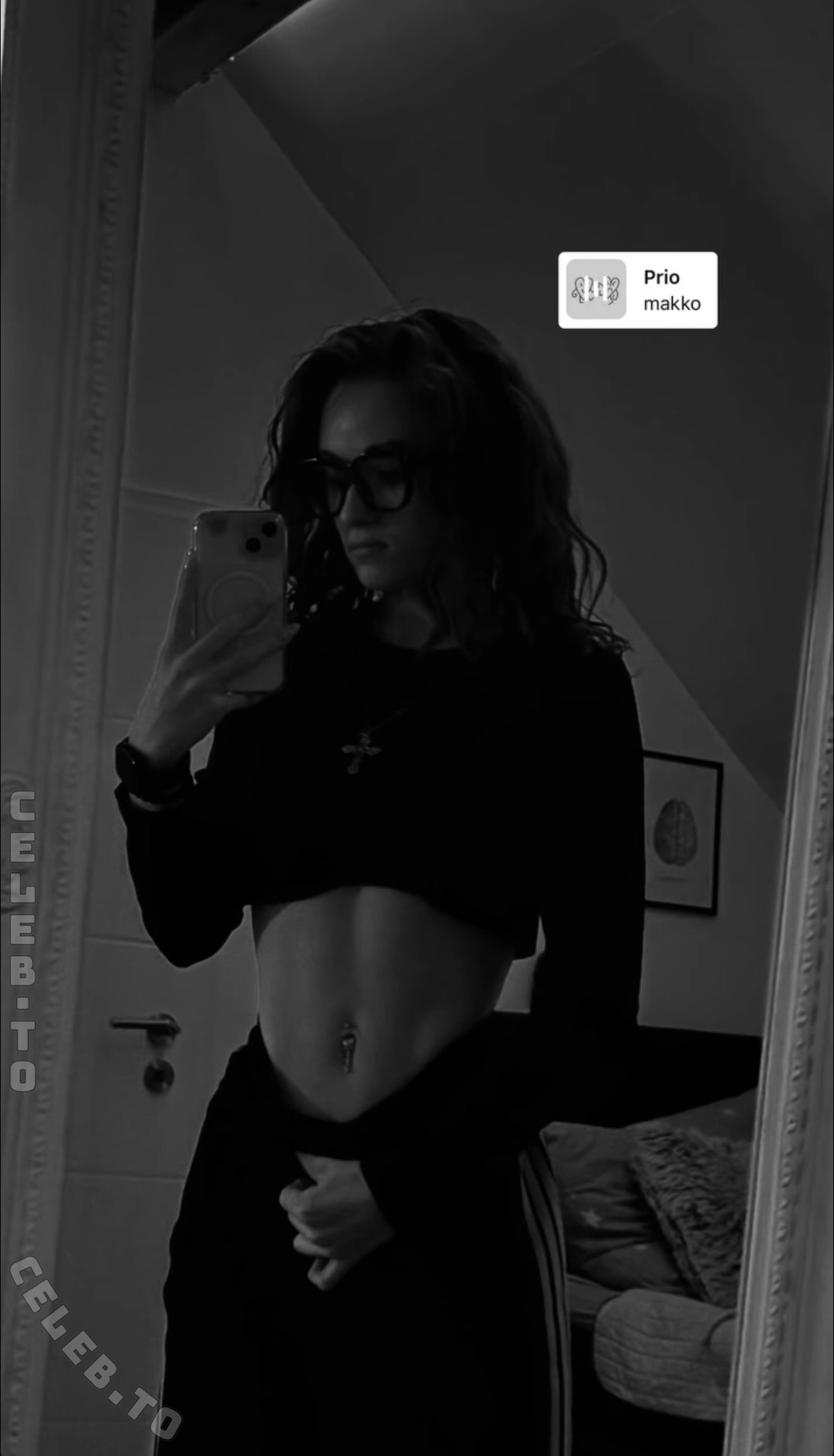 onlyx_emilia nude photo 2