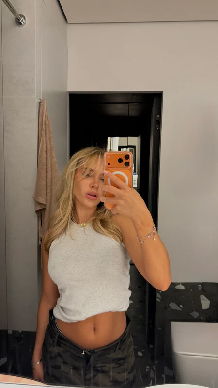 OnlyYourAmi nude photo 26