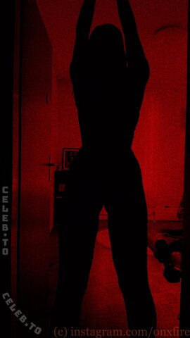 OnxFire nude photo 17