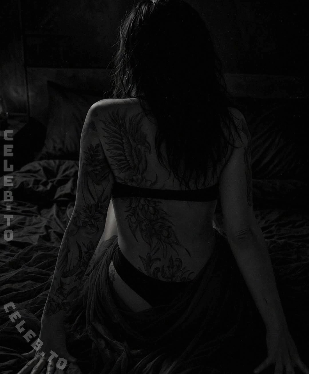 OnxFire nude photo 1