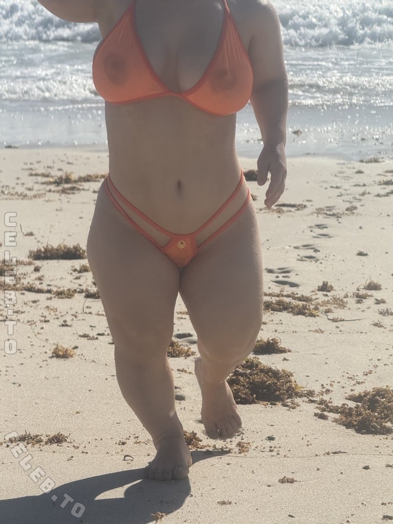 Oops sss nude photo 2