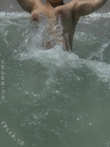 Oops sss nude photo 34