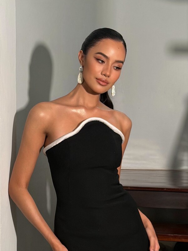 Opal Suchata nude photo 20