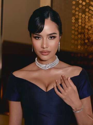 Opal Suchata nude photo 6