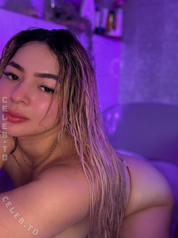 OriannaFox nude photo 29