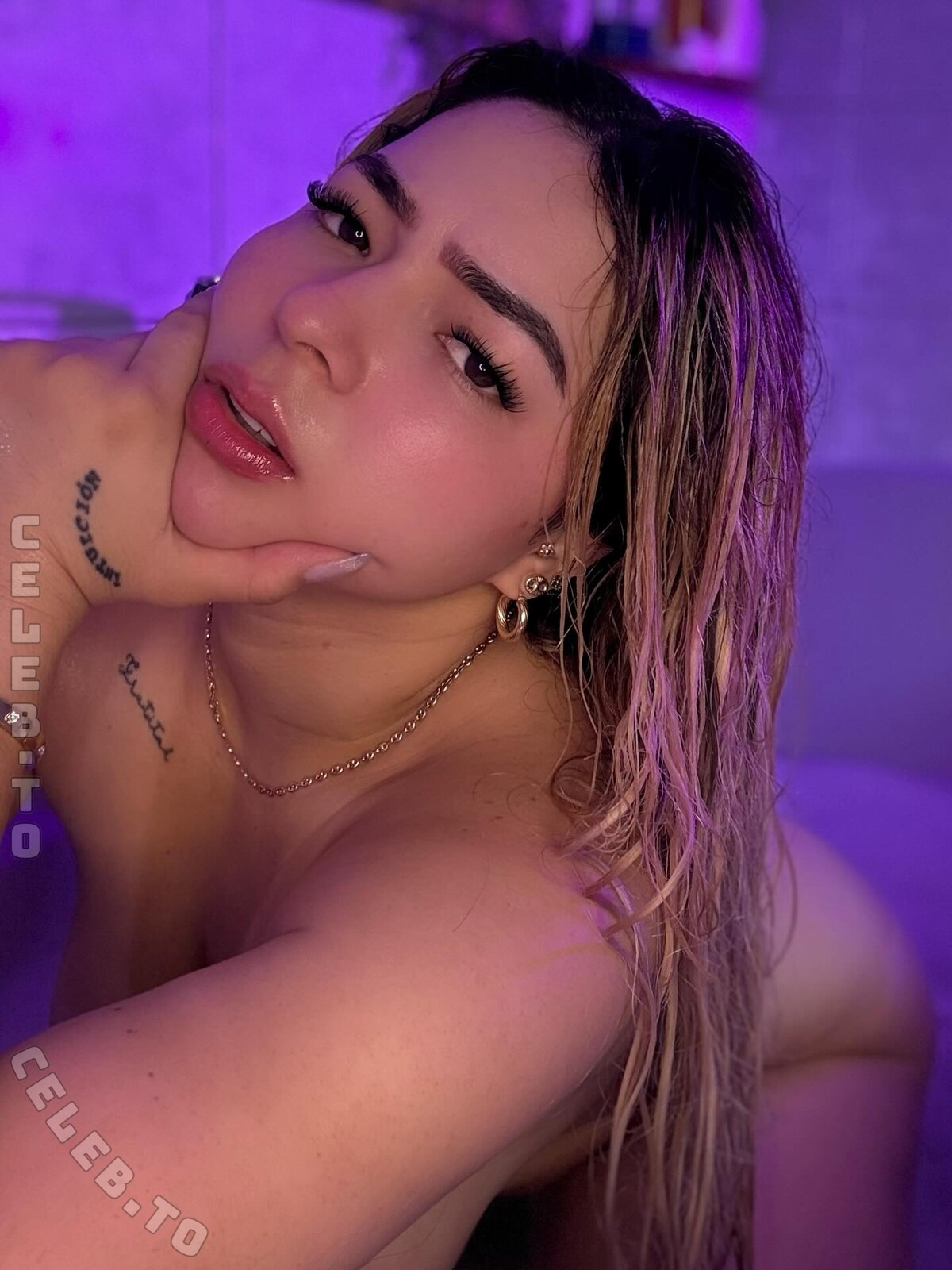 OriannaFox nude photo 1