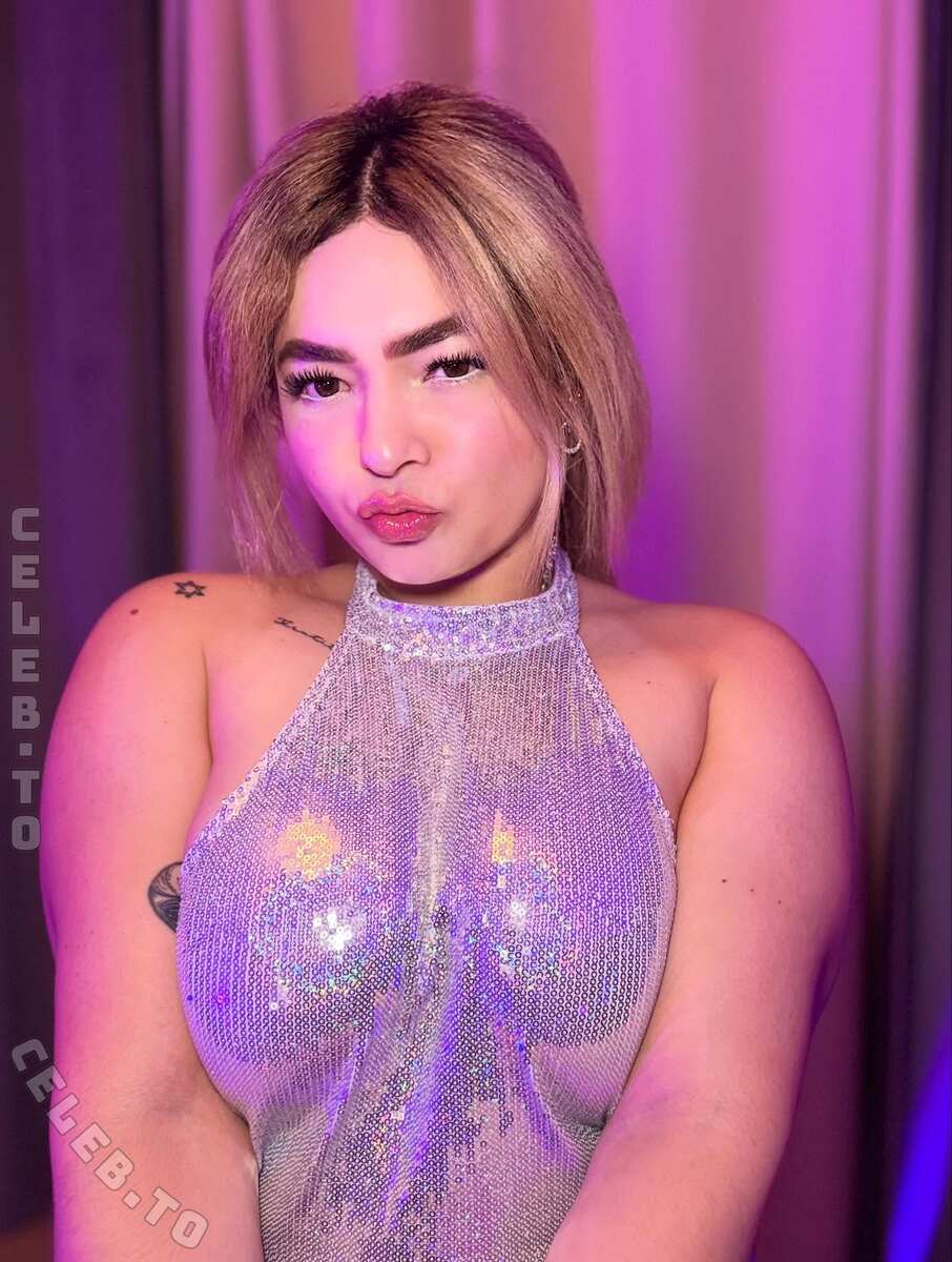 OriannaFox nude photo 7