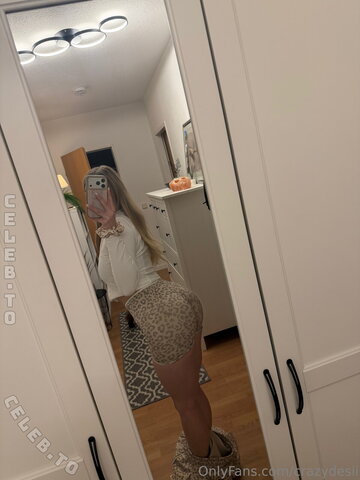 Ossi Desi nude photo 113