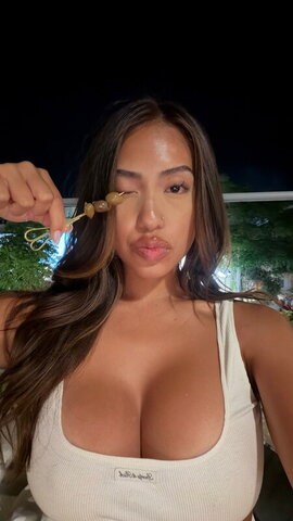 Overitabby nude photo 88
