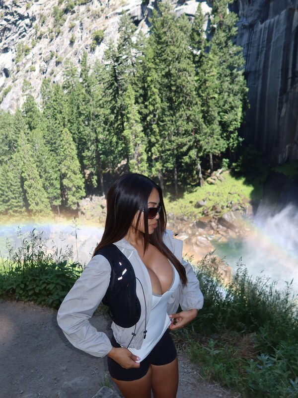 Overitabby nude photo 10