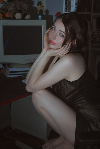 p3ridot nude photo 1