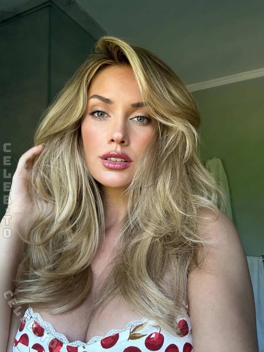 Paige Spiranac nude photo 3