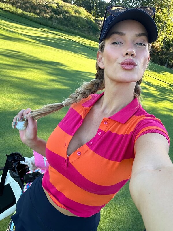 Paige Spiranac nude photo 2