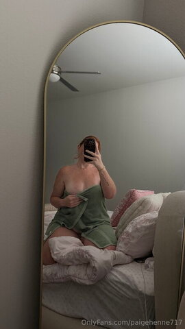 paigehenne717 nude photo 2