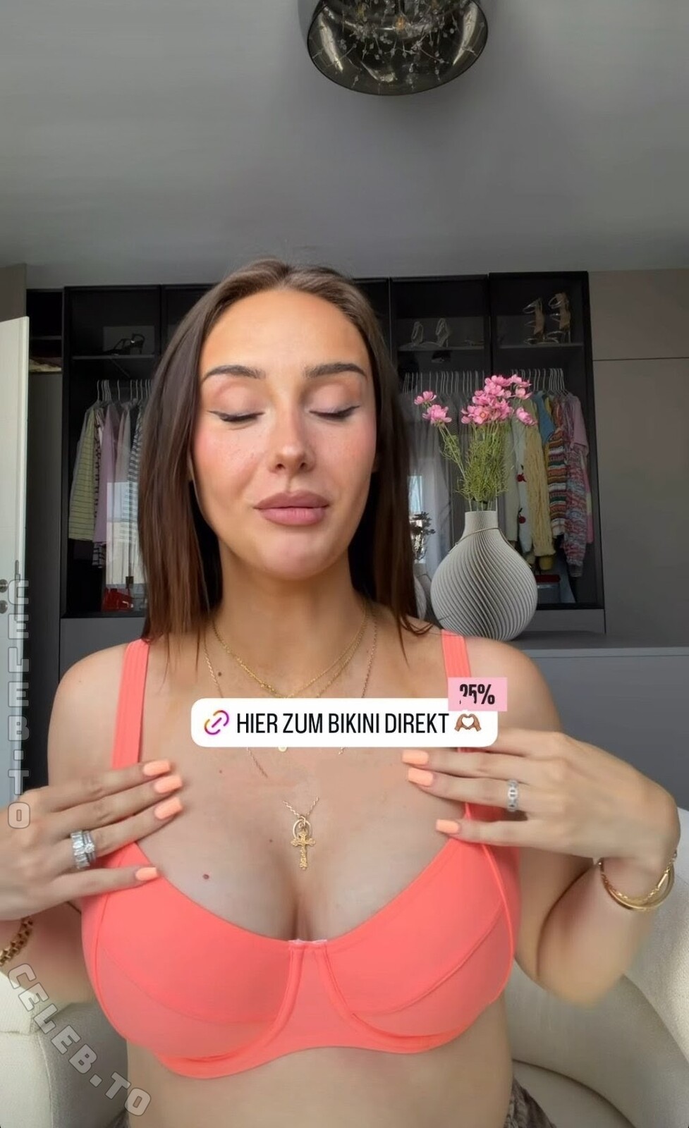 Palinamin nude photo 2