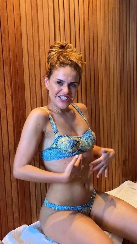 Paloma Bernardi nude photo 8