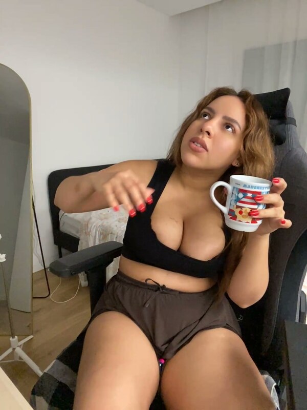 PamAnna nude photo 6