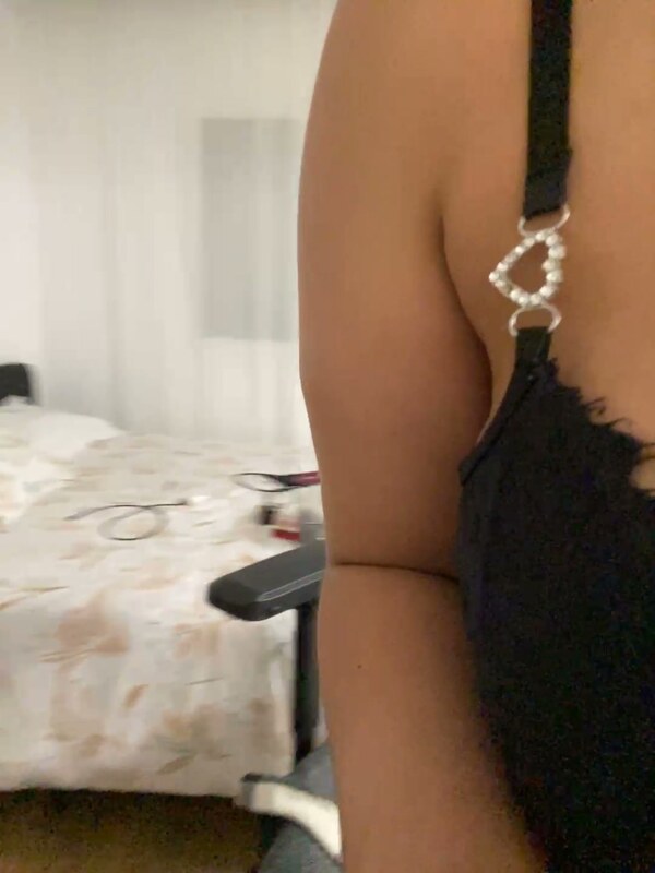 PamAnna nude photo 2