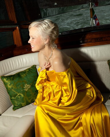 Pamela Anderson photo 3