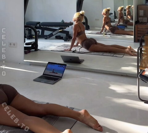 Pamela Reif photo 3