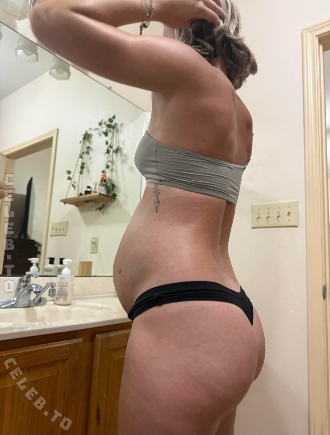 PantyNectar nude photo 2