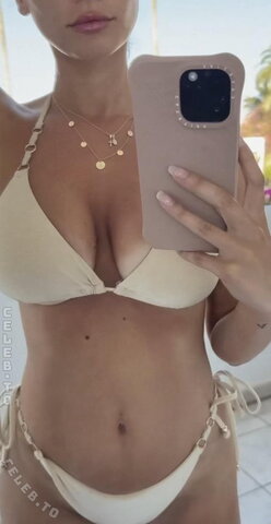 Paola Maria nude photo 10