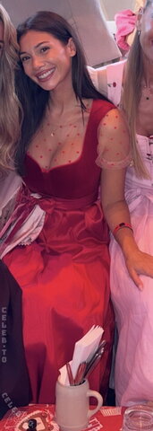 Paola Maria Hot (1 photo)