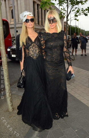 Paris Hilton nude photo 60