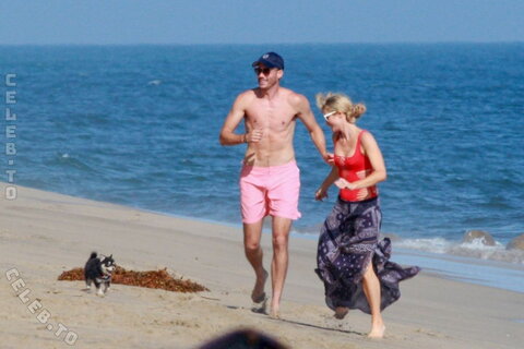 Paris Hilton nude photo 20