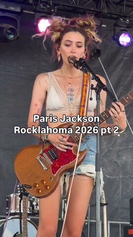Paris Jackson nude photo 2