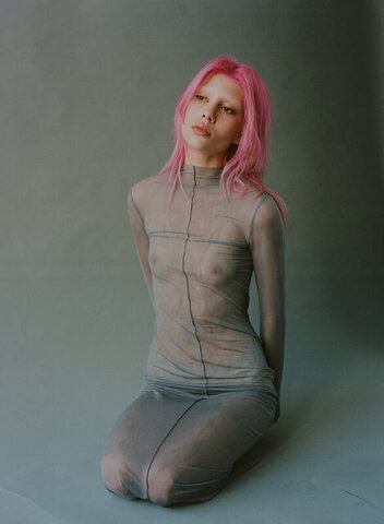 Paris Osona nude photo 1