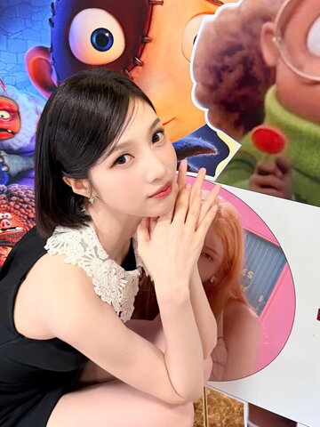 Park Soo-young nude photo 31