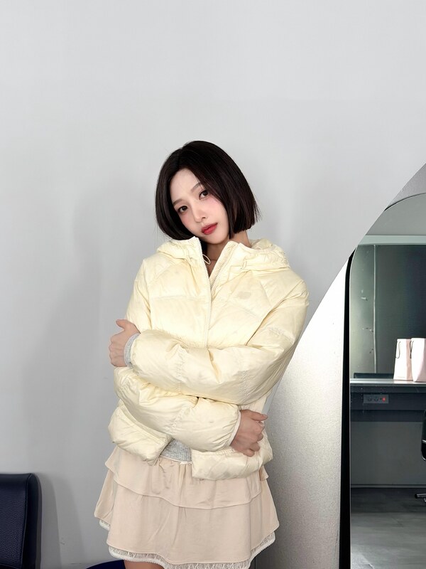 Park Soo-young nude photo 8