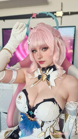Pastelmiiilk nude photo 26