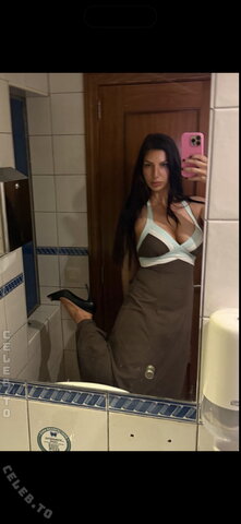 Pati Valpati nude photo 7