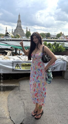 Pati Valpati nude photo 9