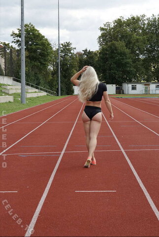 Patricia Brunninger nude photo 8