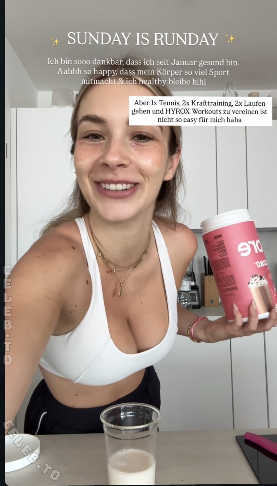 Paula Doeringer nude photo 3