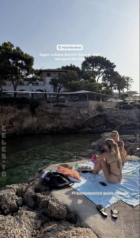 Paula Doeringer Hot (1 photo)