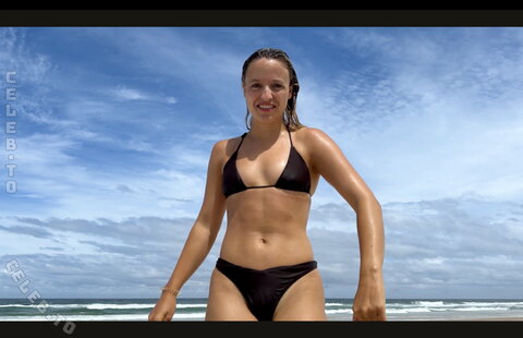 Paula Enzweiler nude photo 30