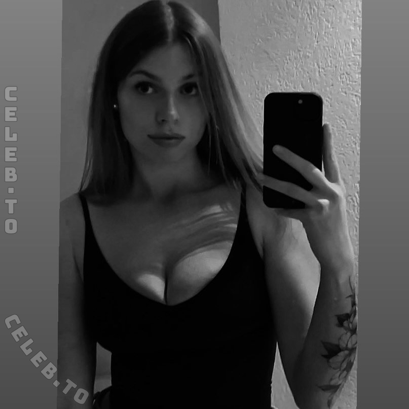 _paula.h2004 nude photo 1