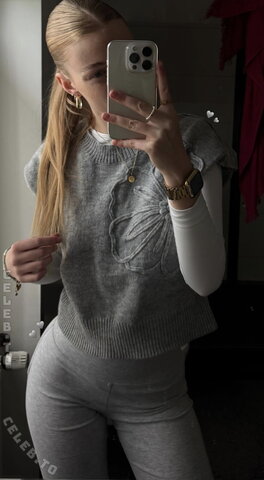 Pauliie_03 nude photo 20