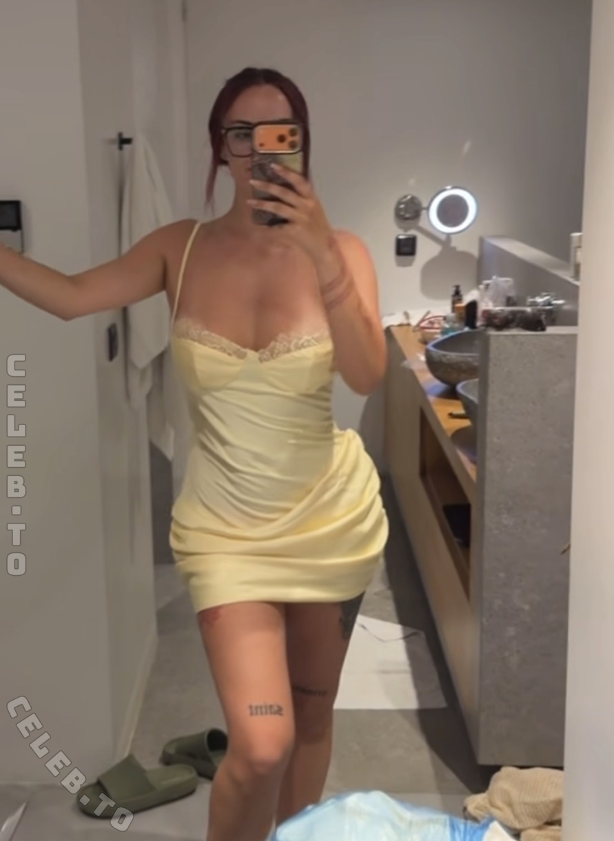 Paulina Ljubas nude photo 2
