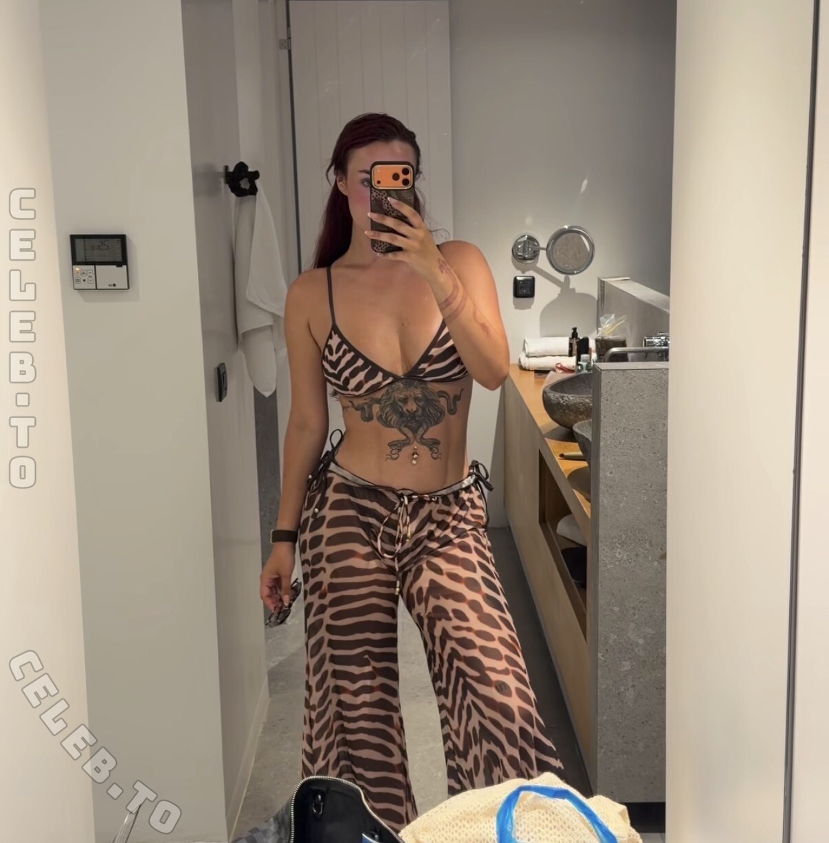 Paulina Ljubas nude photo 3